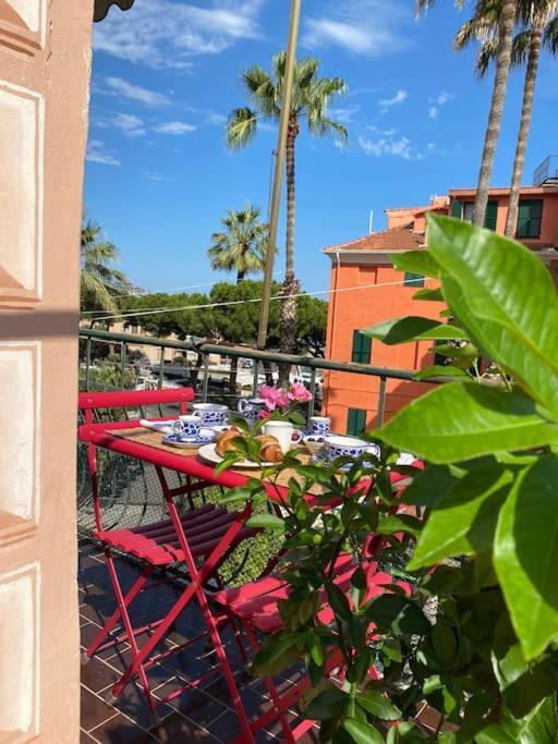 Appartamento Di Charme Nel Cuore Di Sanremo Exterior foto